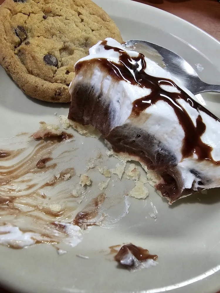 Chocolate Pie and Cookie