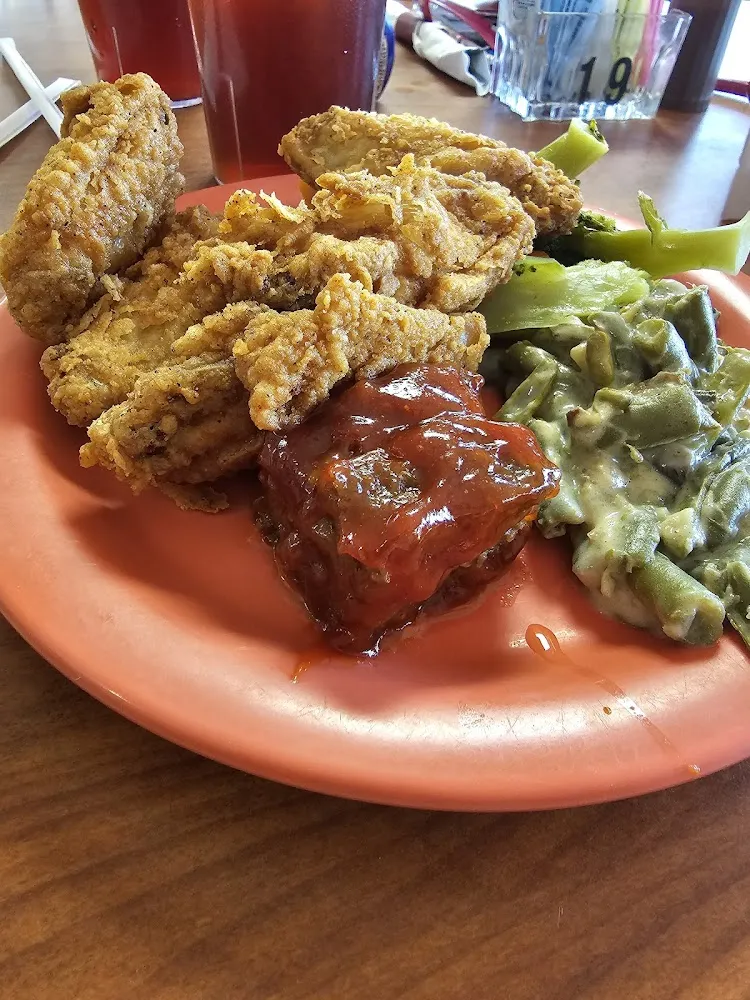 Meatloaf Wings and Green Beens